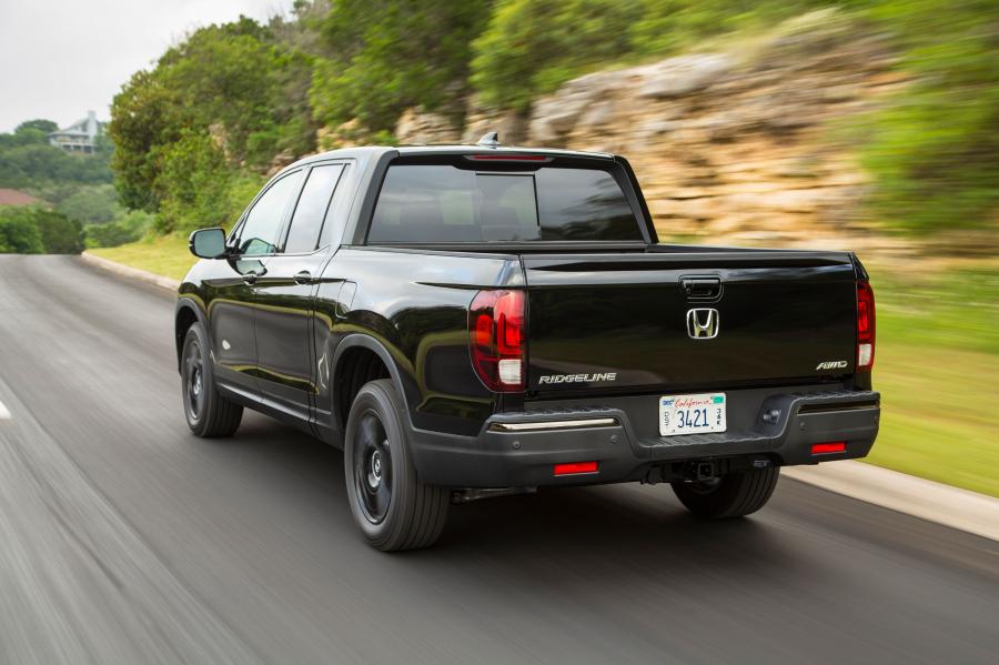  Honda Ridgeline Black Edition 2016 года  (фото 20 из 30)
